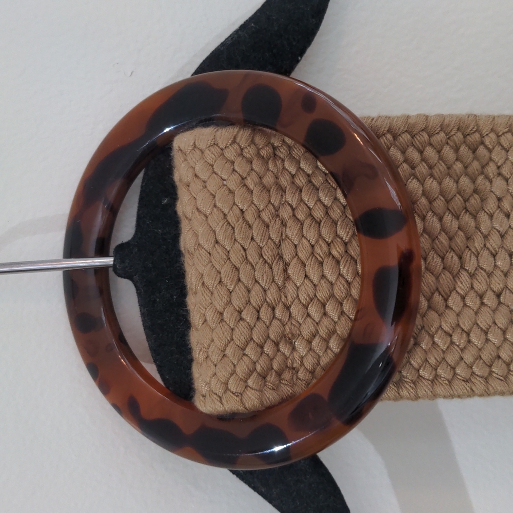 Belt - Picture 2 of 3